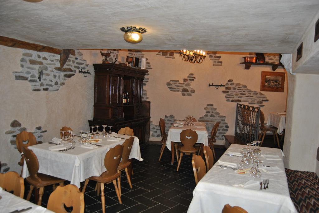 Casa Vacanza La Rocca Chiesa in Valmalenco Kültér fotó