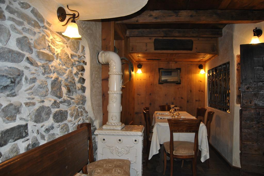 Casa Vacanza La Rocca Chiesa in Valmalenco Kültér fotó